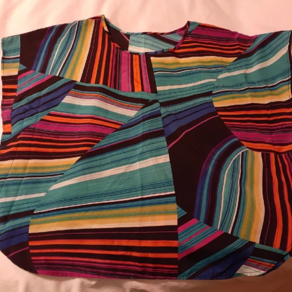 Color Striped Top - Picture 7 of 7